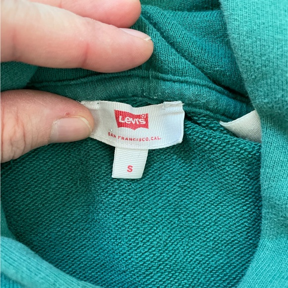 Cropped Levi’s hoodie - Picture 2 of 2